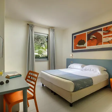 فندق L'arenella 3*