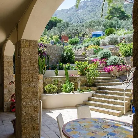 Arenella Hotel