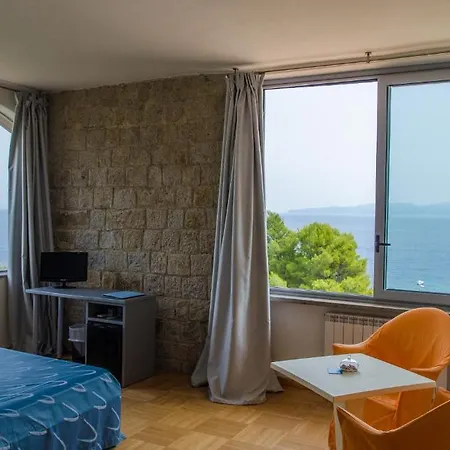 Arenella Hotel 3*