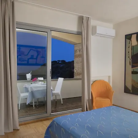 Hotel Arenella 3*